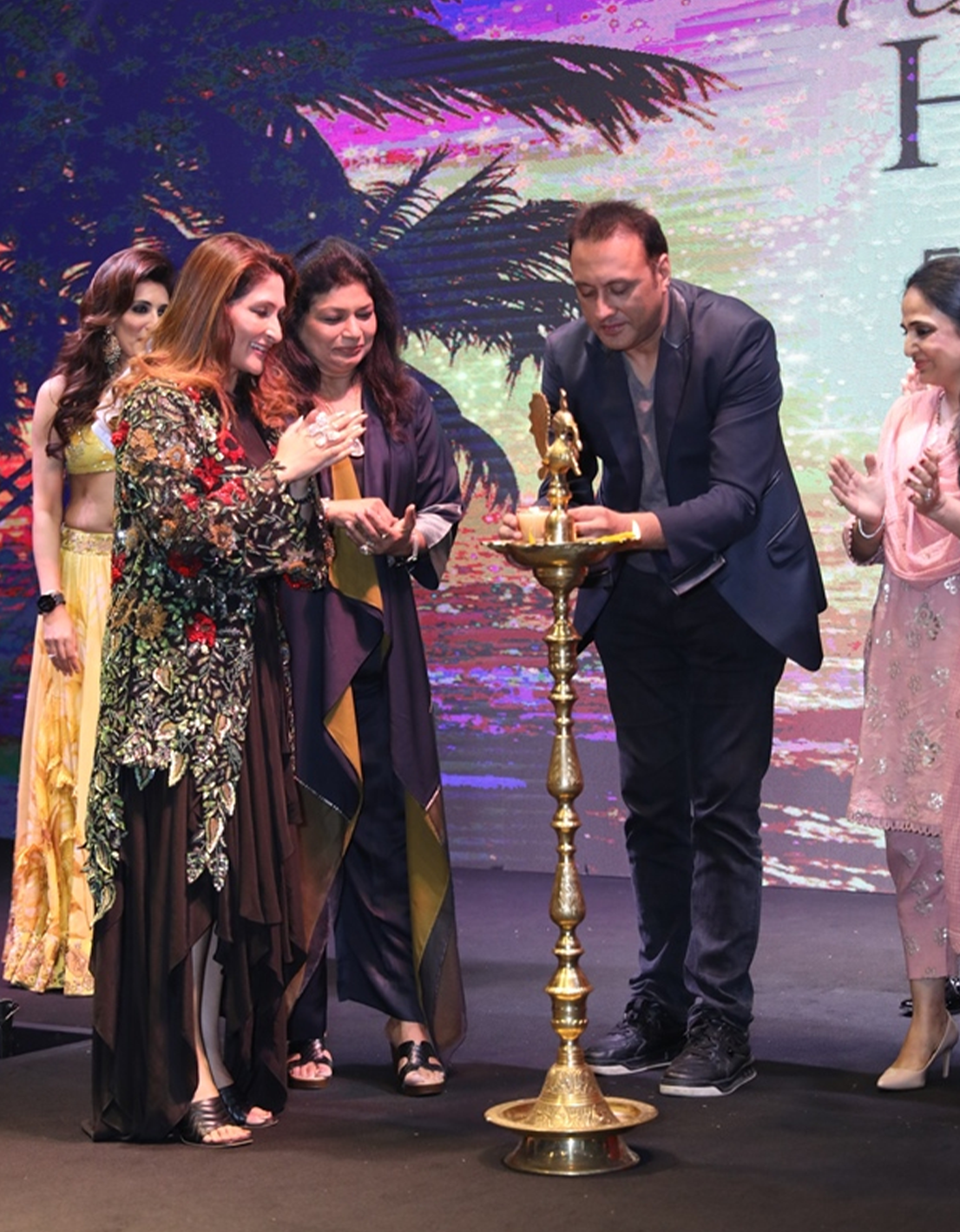 Varun Bahl and Shalini Vig hosted the 15th edition of the Festival of Hope