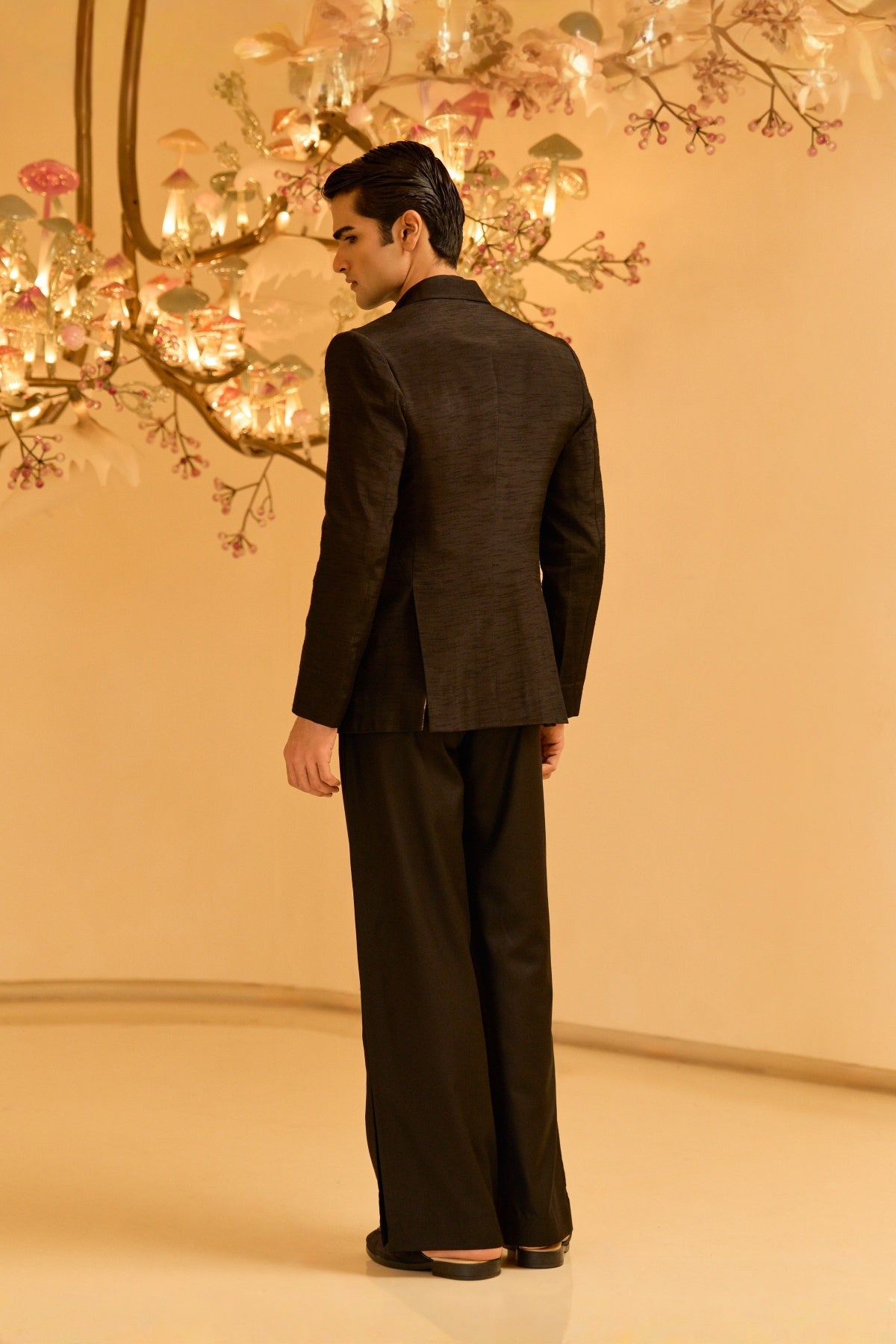 Noir Bloom Tuxedo SET