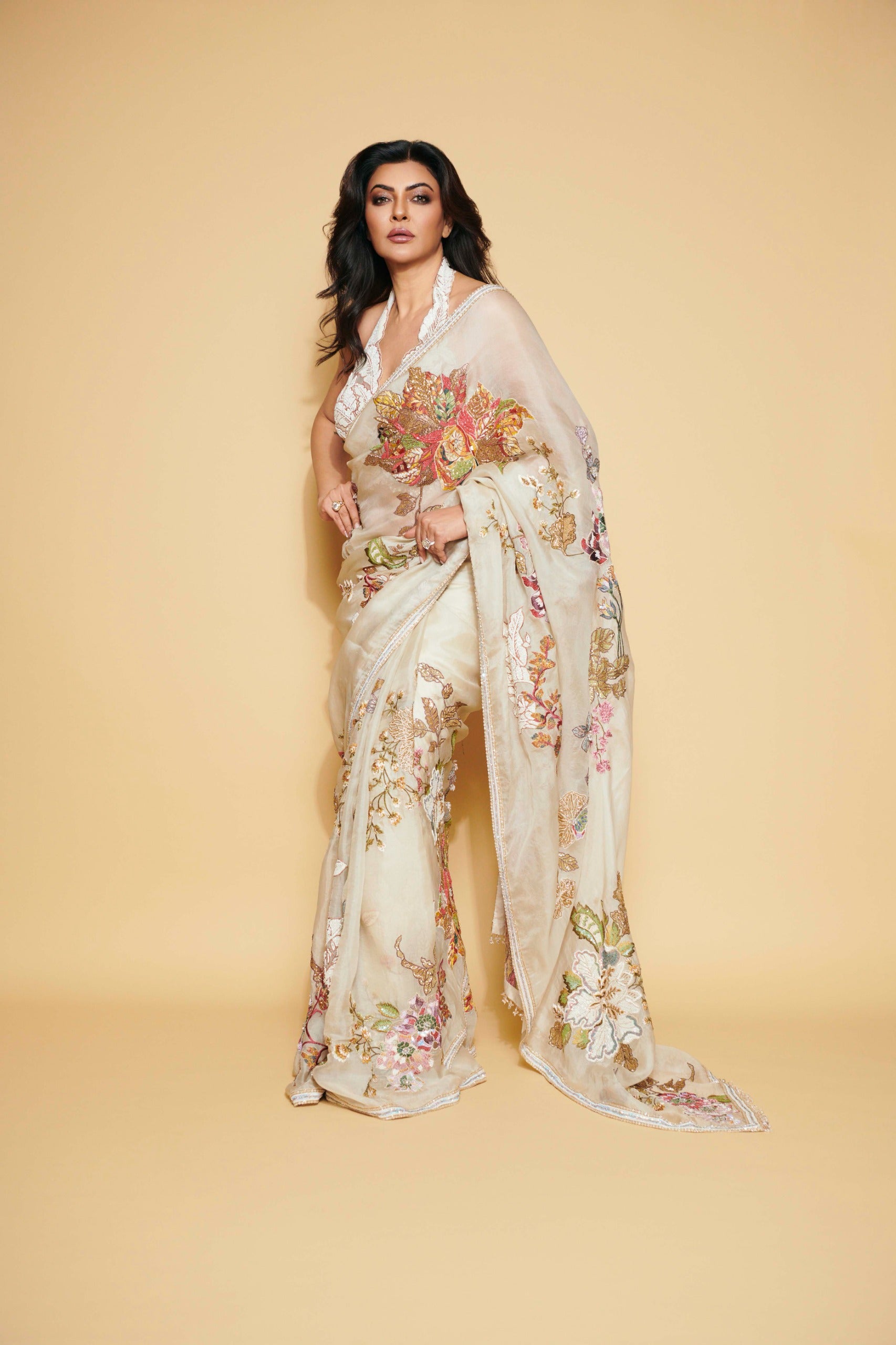 SUSHMITA SEN - Saree set