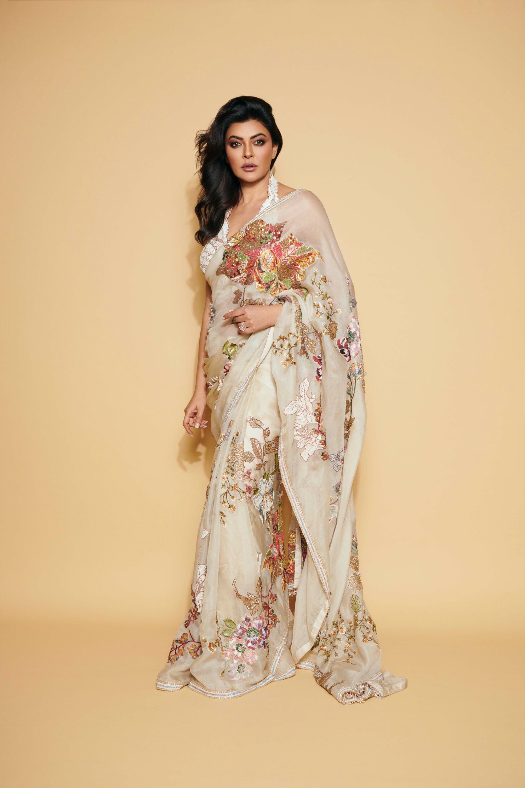 SUSHMITA SEN - Saree set
