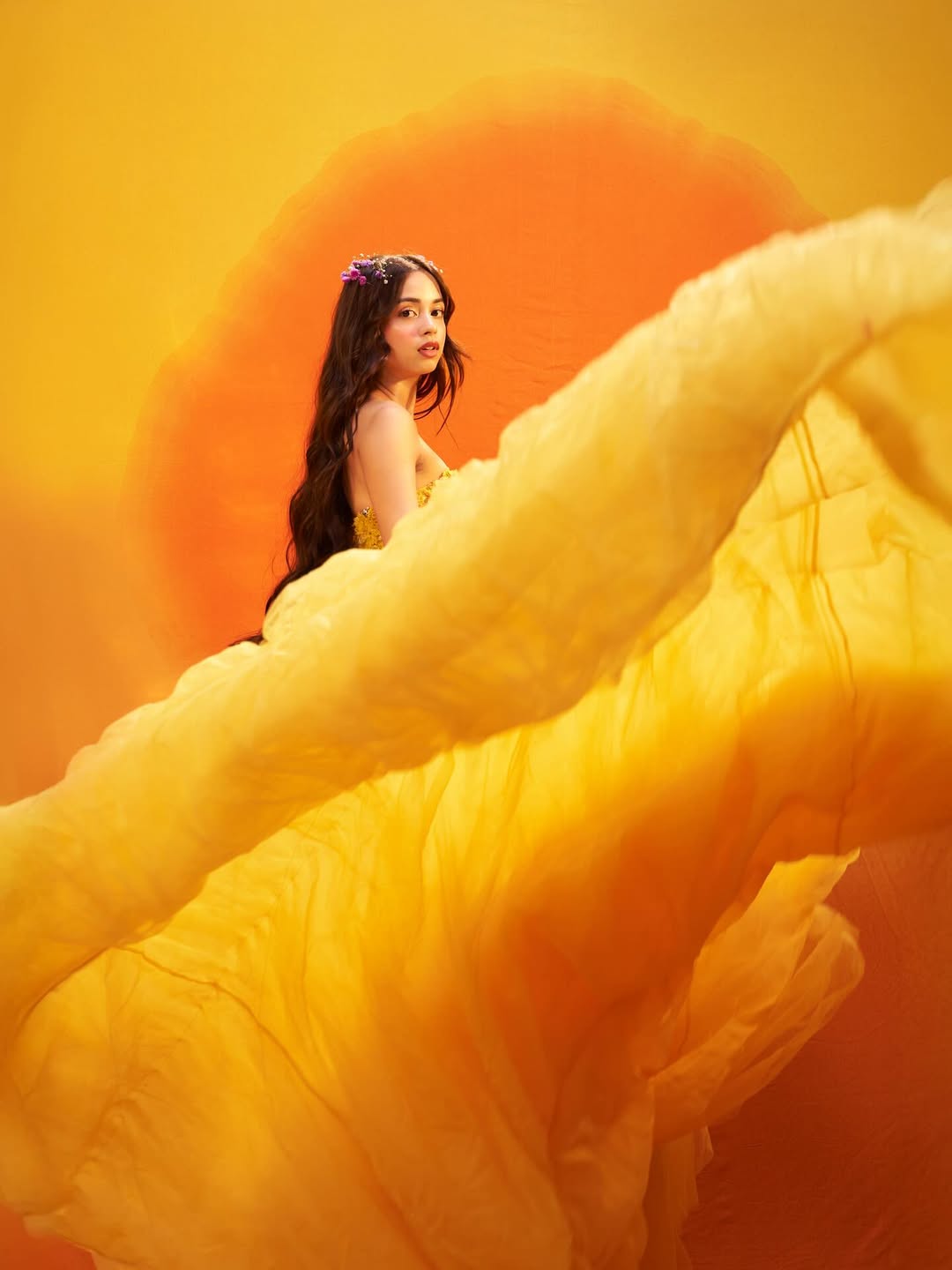 NITANSHI GOEL - Gown