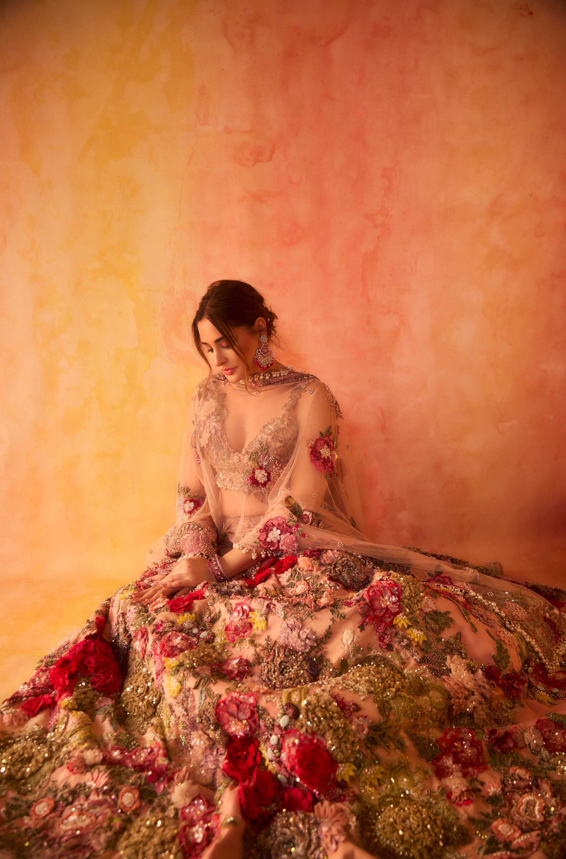 NARGIS FAKHRI - Lehenga set