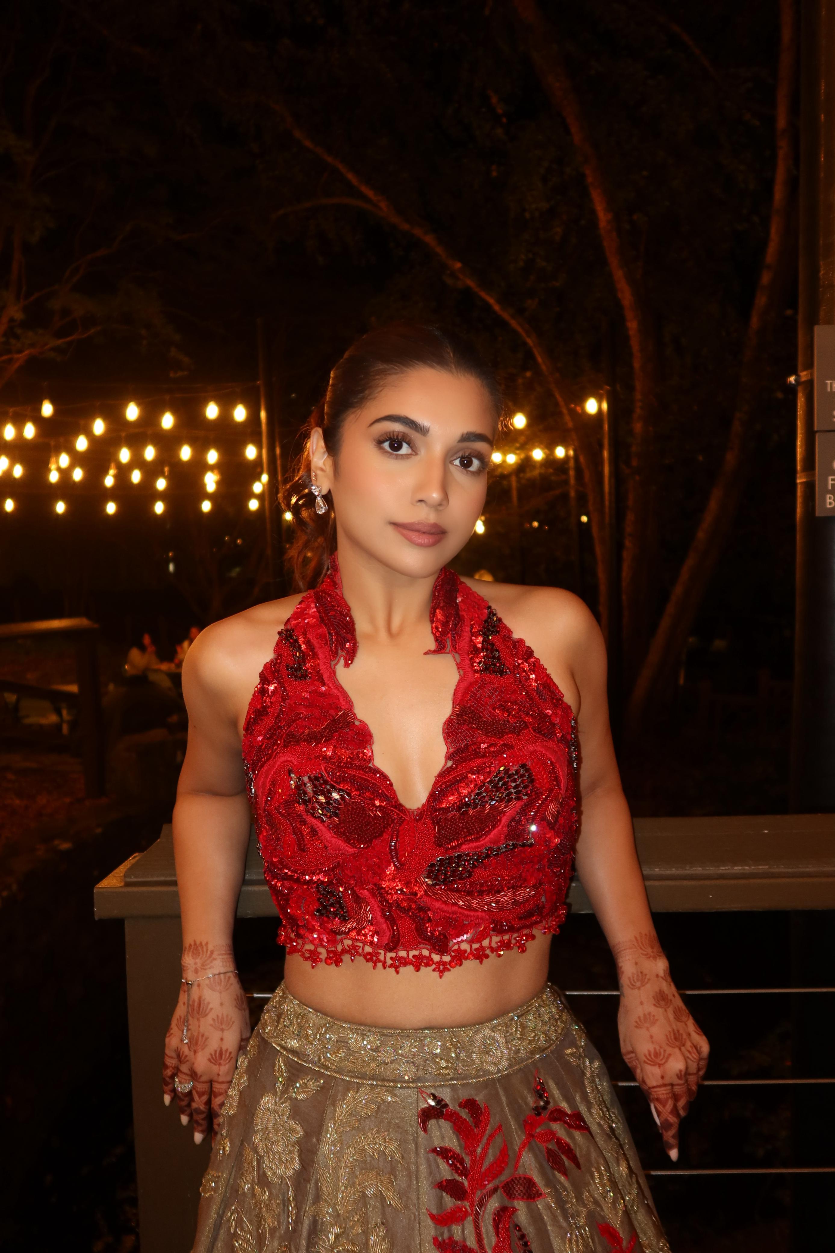 SAMIKSHA PEDNEKAR - Lehenga set