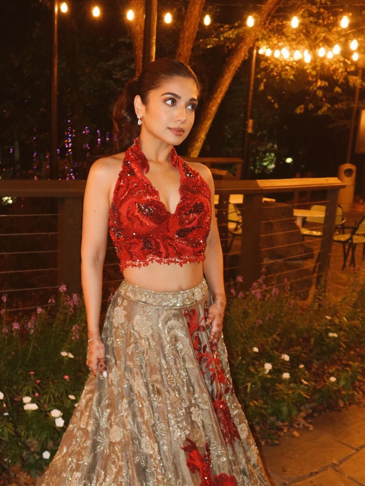 SAMIKSHA PEDNEKAR - Lehenga set