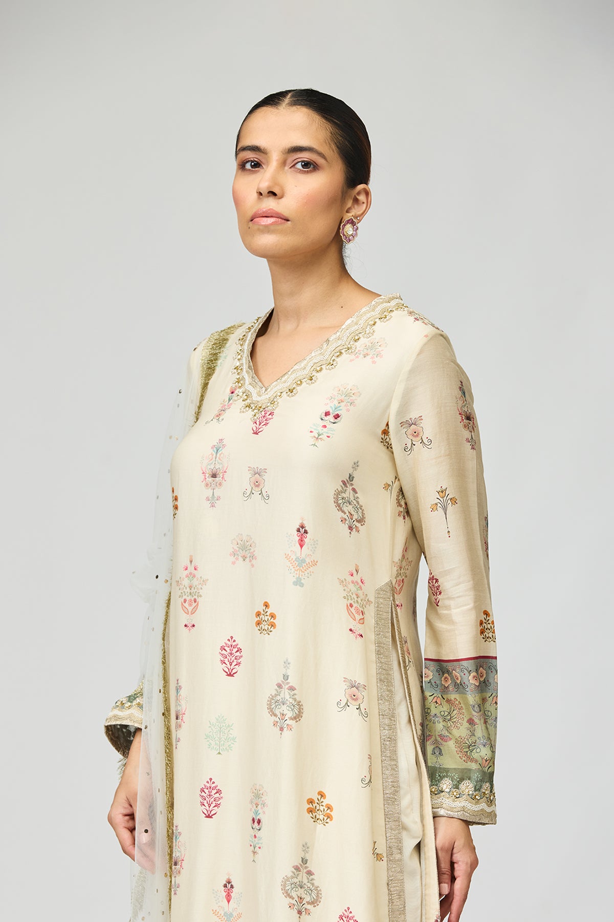 Ivory Floral Printed Kurta Set