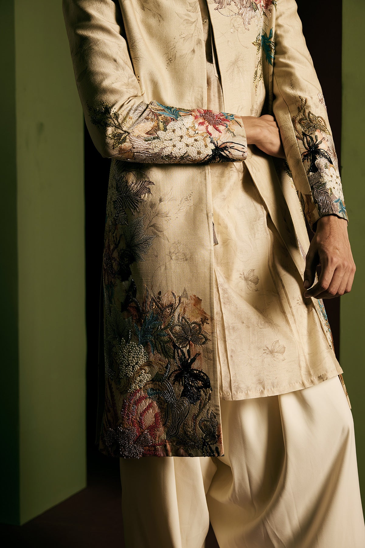 Gulnaar Ivory Sherwani
