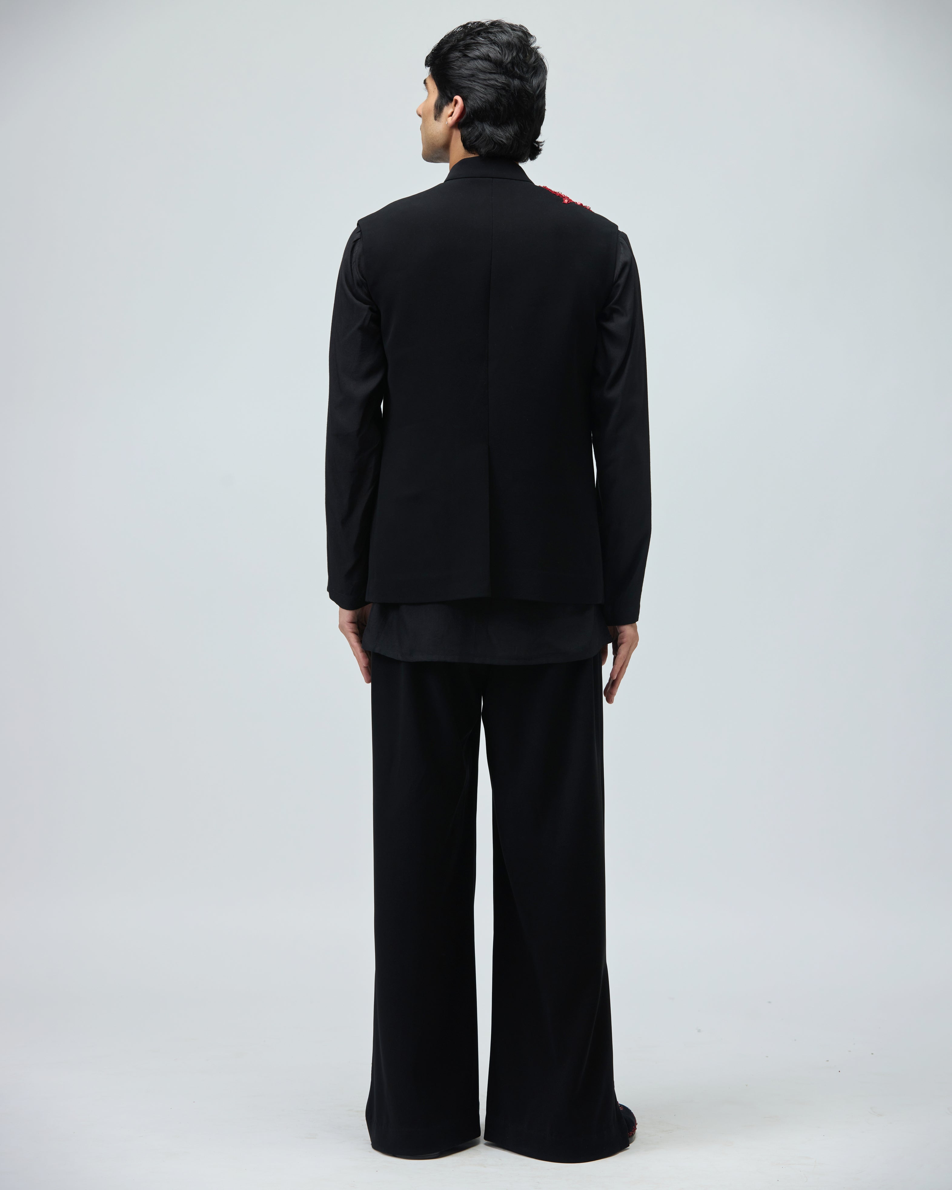 BLACK MICRO SUITING BUNDI SET