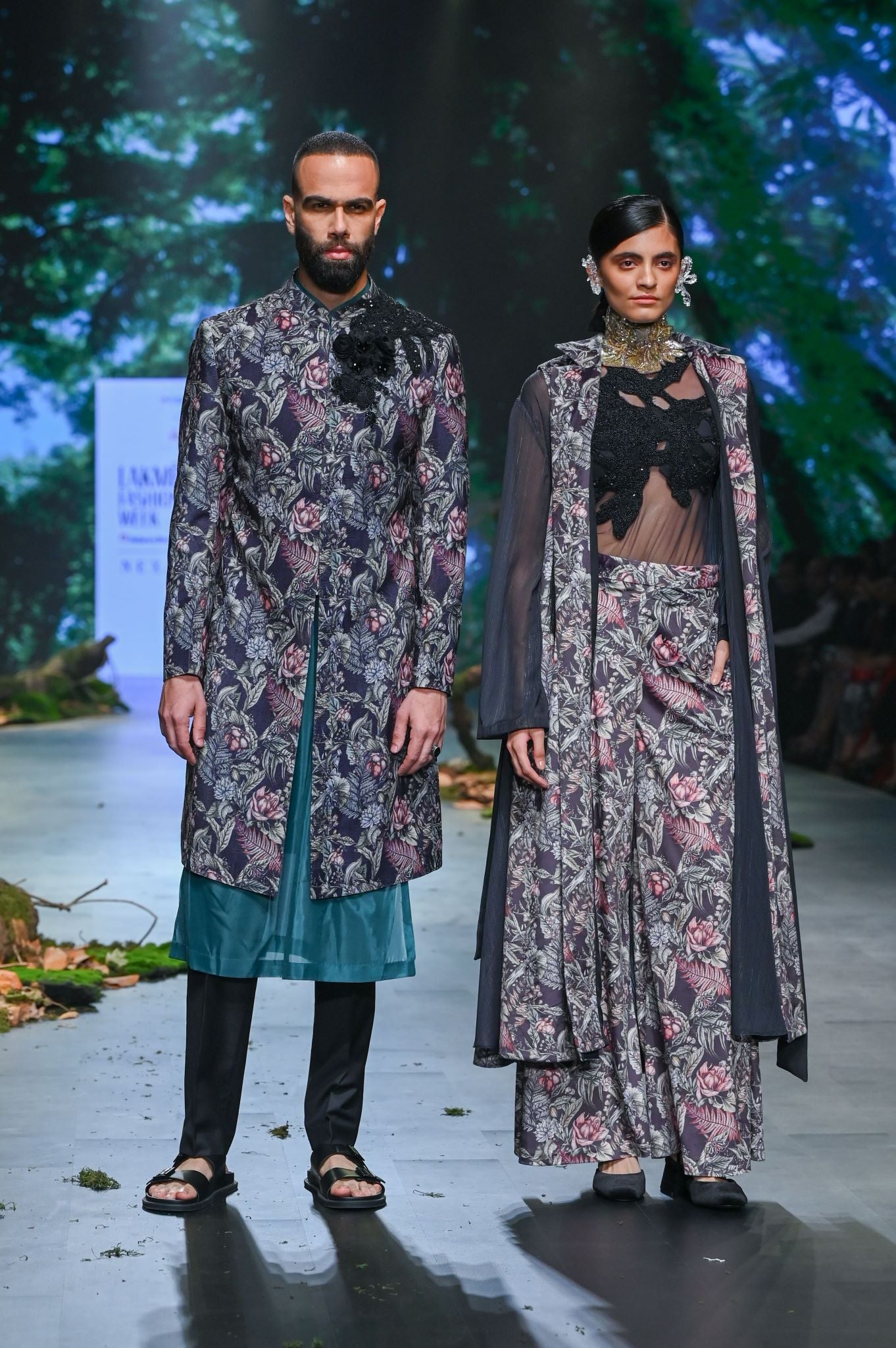 BLACK PRINTED SHERWANI SET