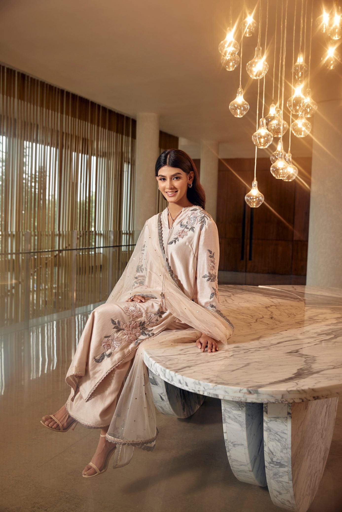 ECRU EMBROIDERED PAKIZA KURTA SET