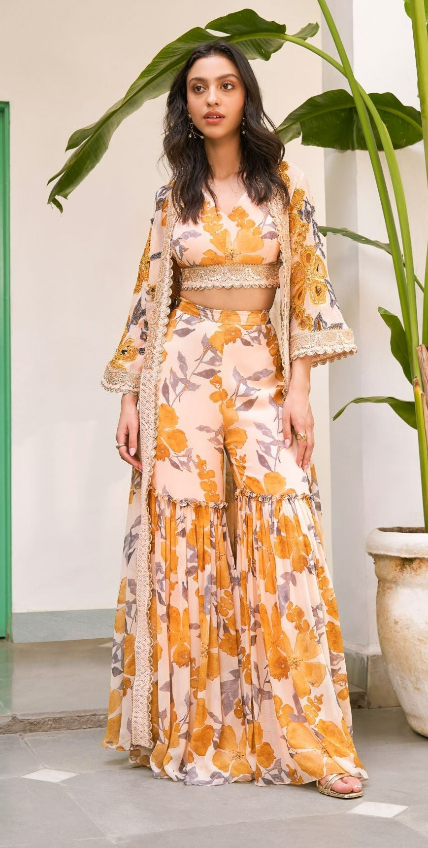 AZALEA SHARARA SET WITH OVERLAY