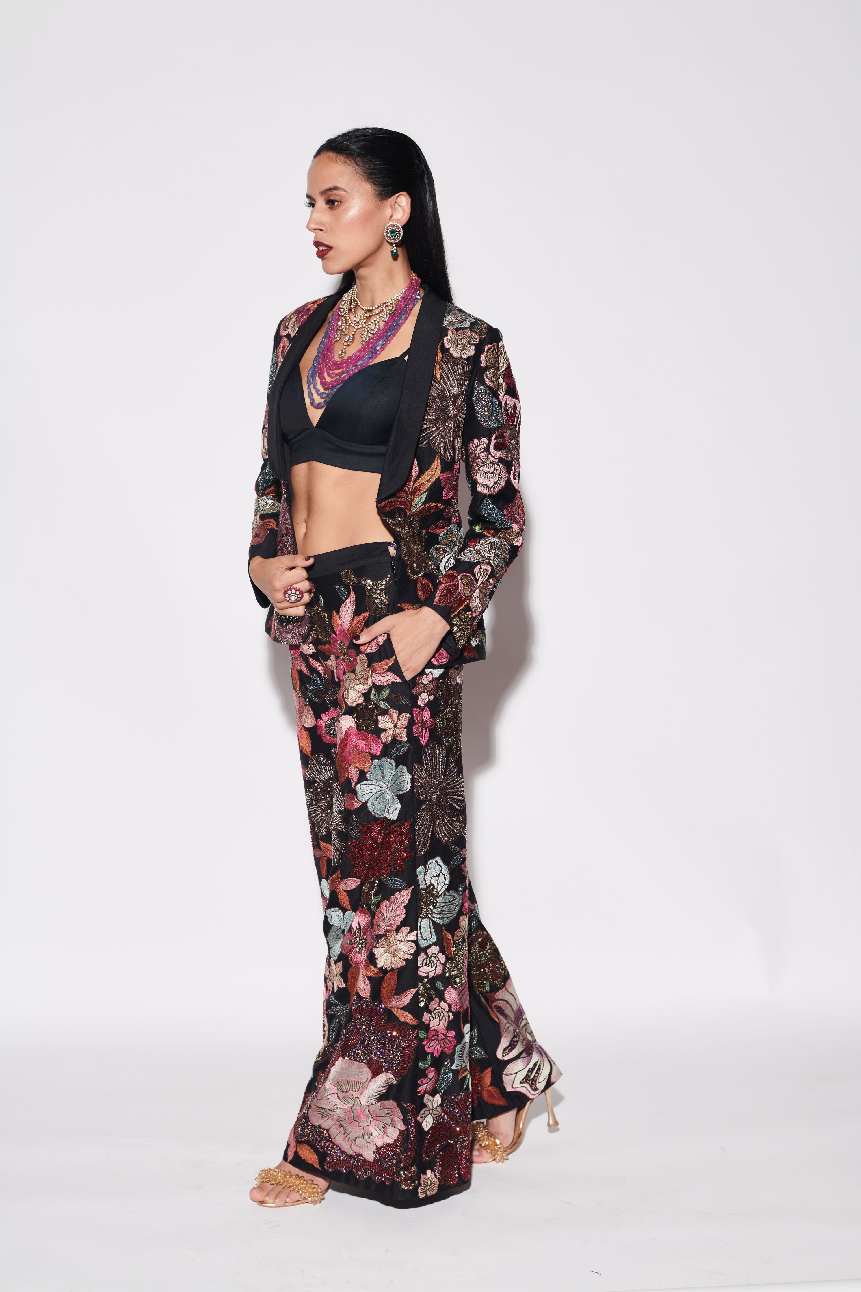 BLACK EMBROIDERED POWER SHOULDER JACKET SET