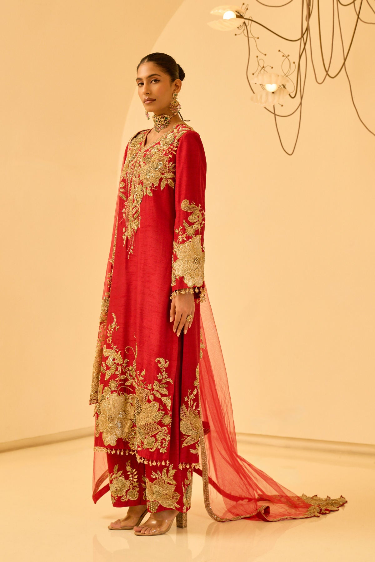 FLORAL EMBELLISHED KURTA SET