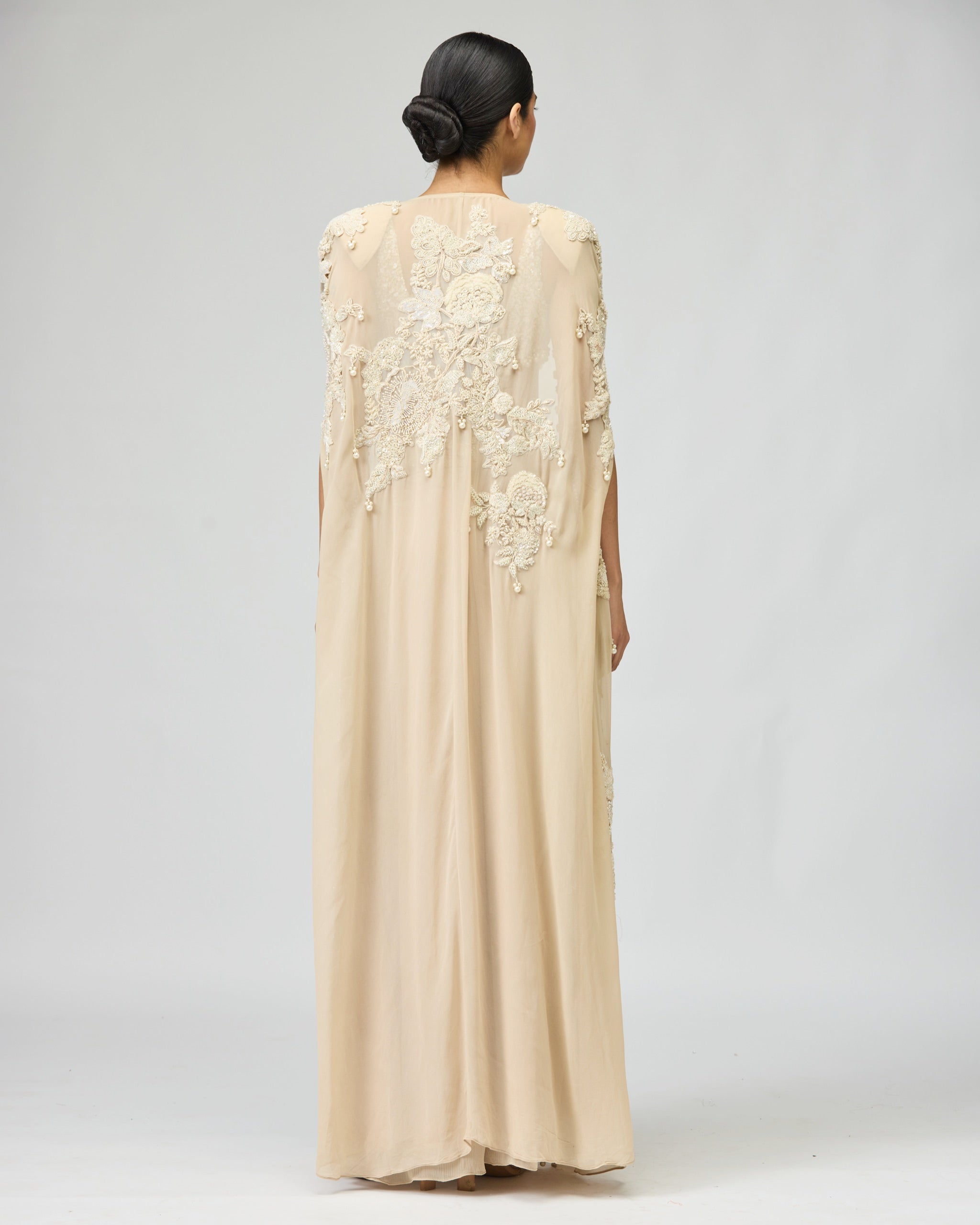 IVORY GGT CAPE SET