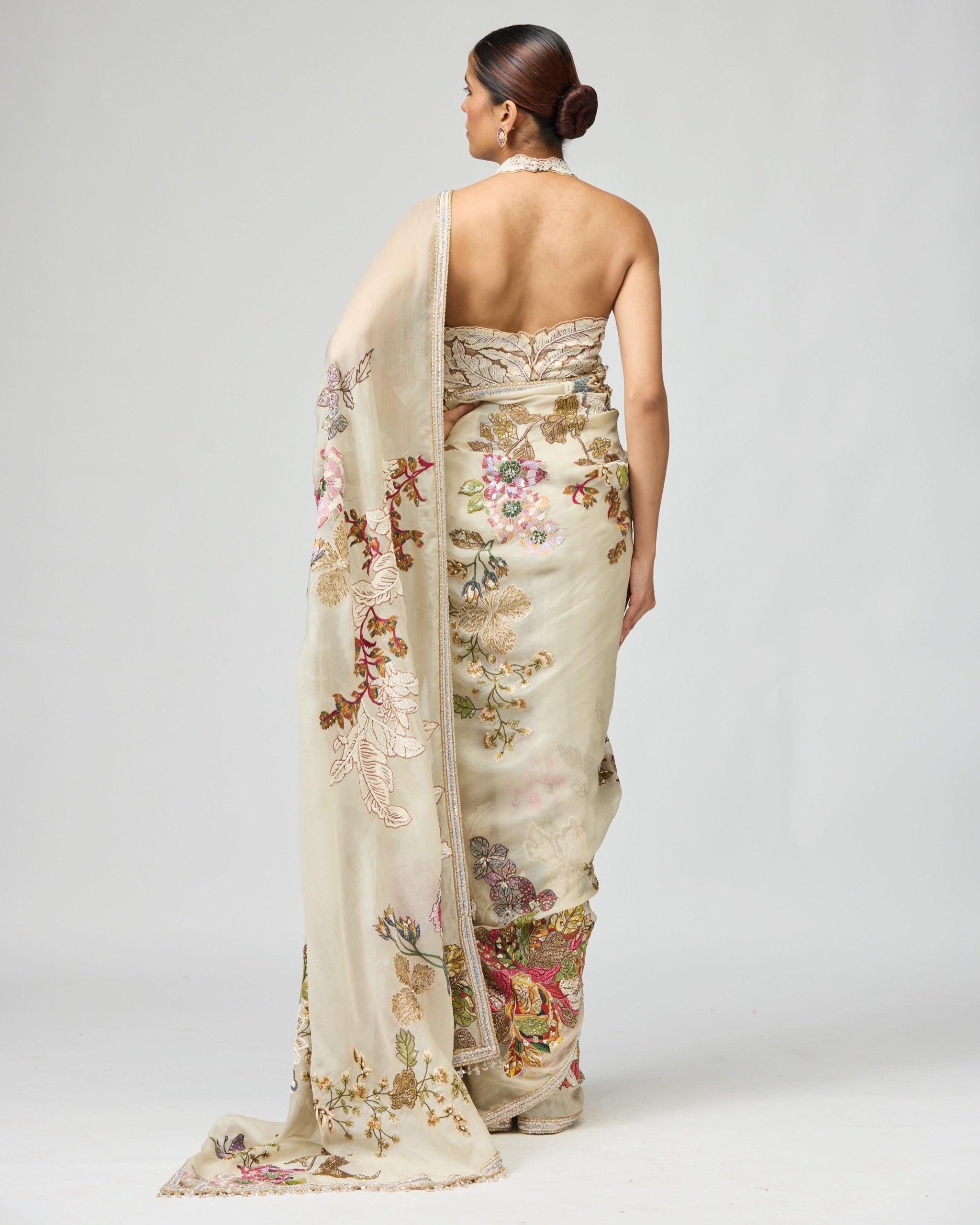 IVORY SILK ORGANZA FLORAL SAREE SET
