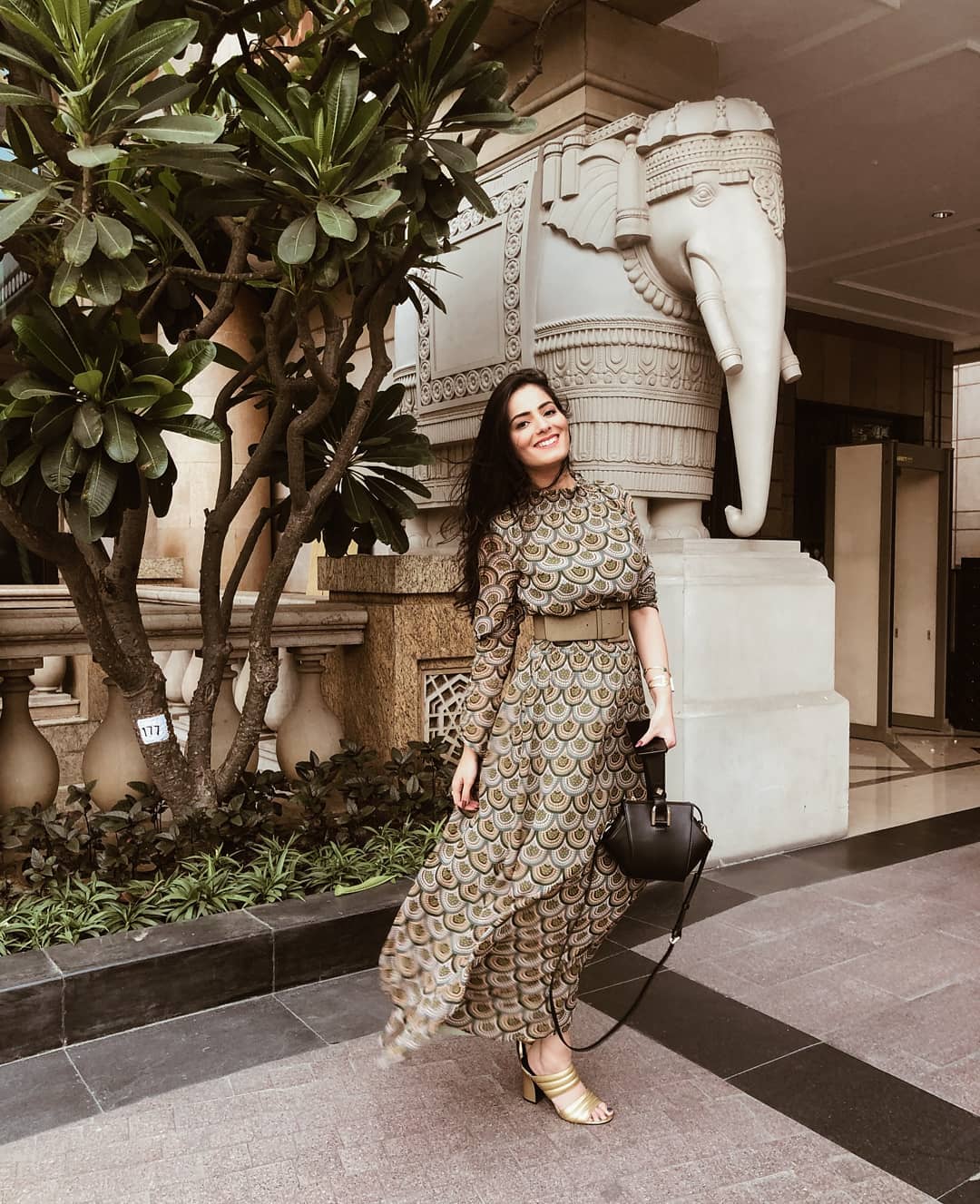 Duckegg Rayon Digital Print Maxi Tunic In Scallop Print