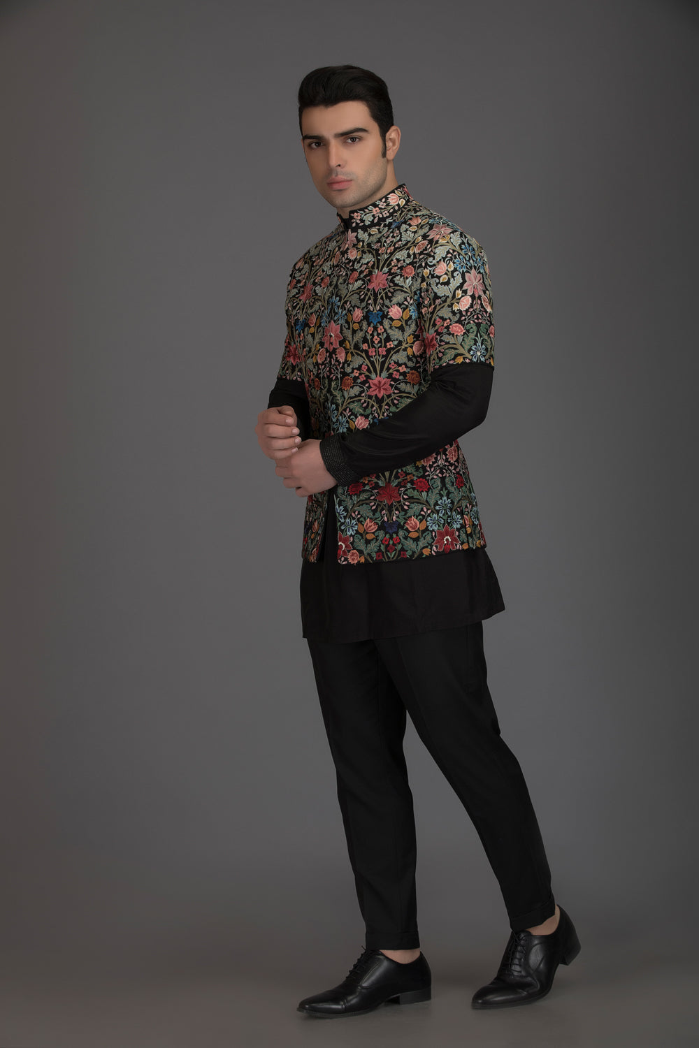Black Bundi set