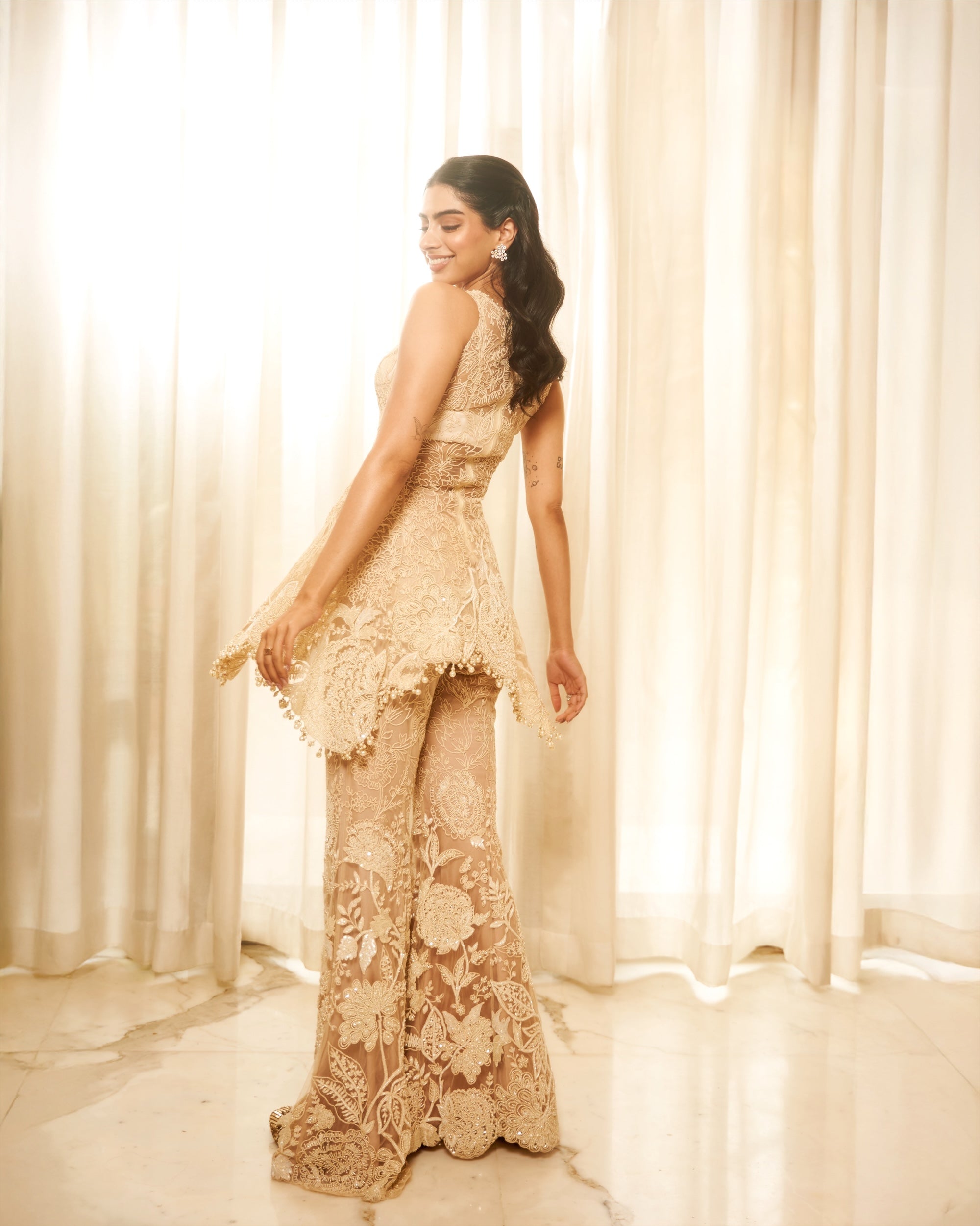 KHUSI KAPOOR - Peplum set
