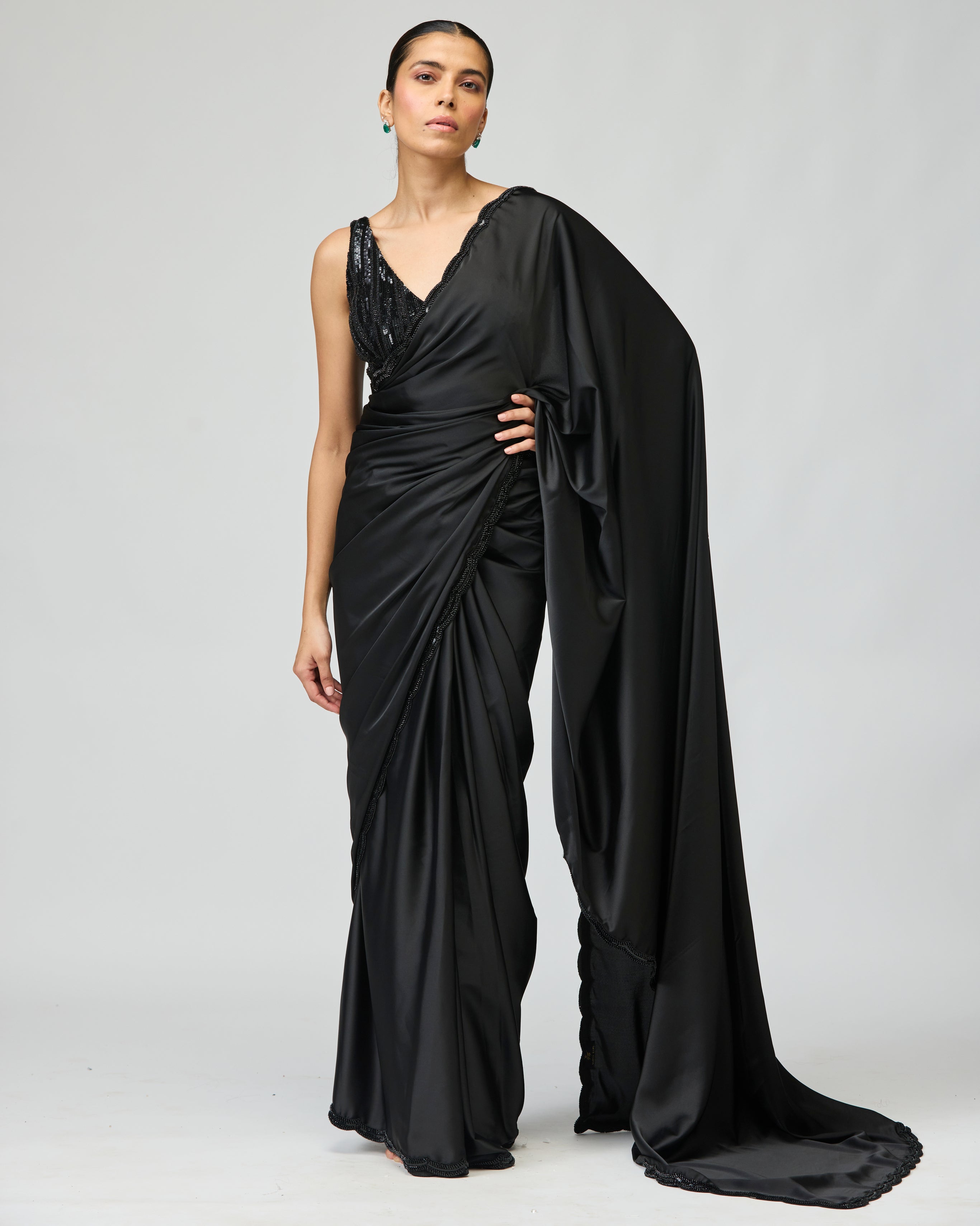 BLACK EMBROIDERED SAREE SET