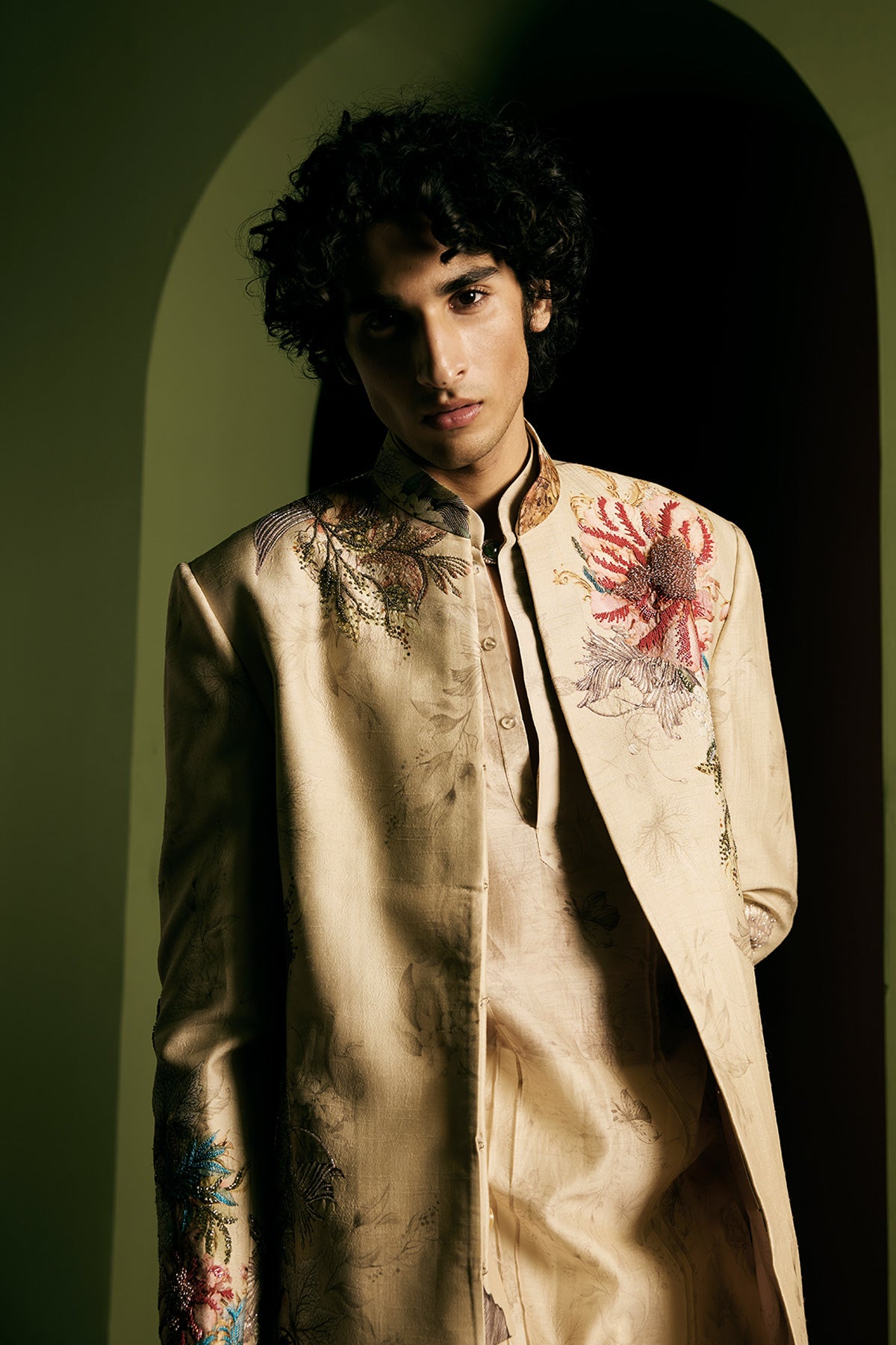 Gulnaar Ivory Sherwani