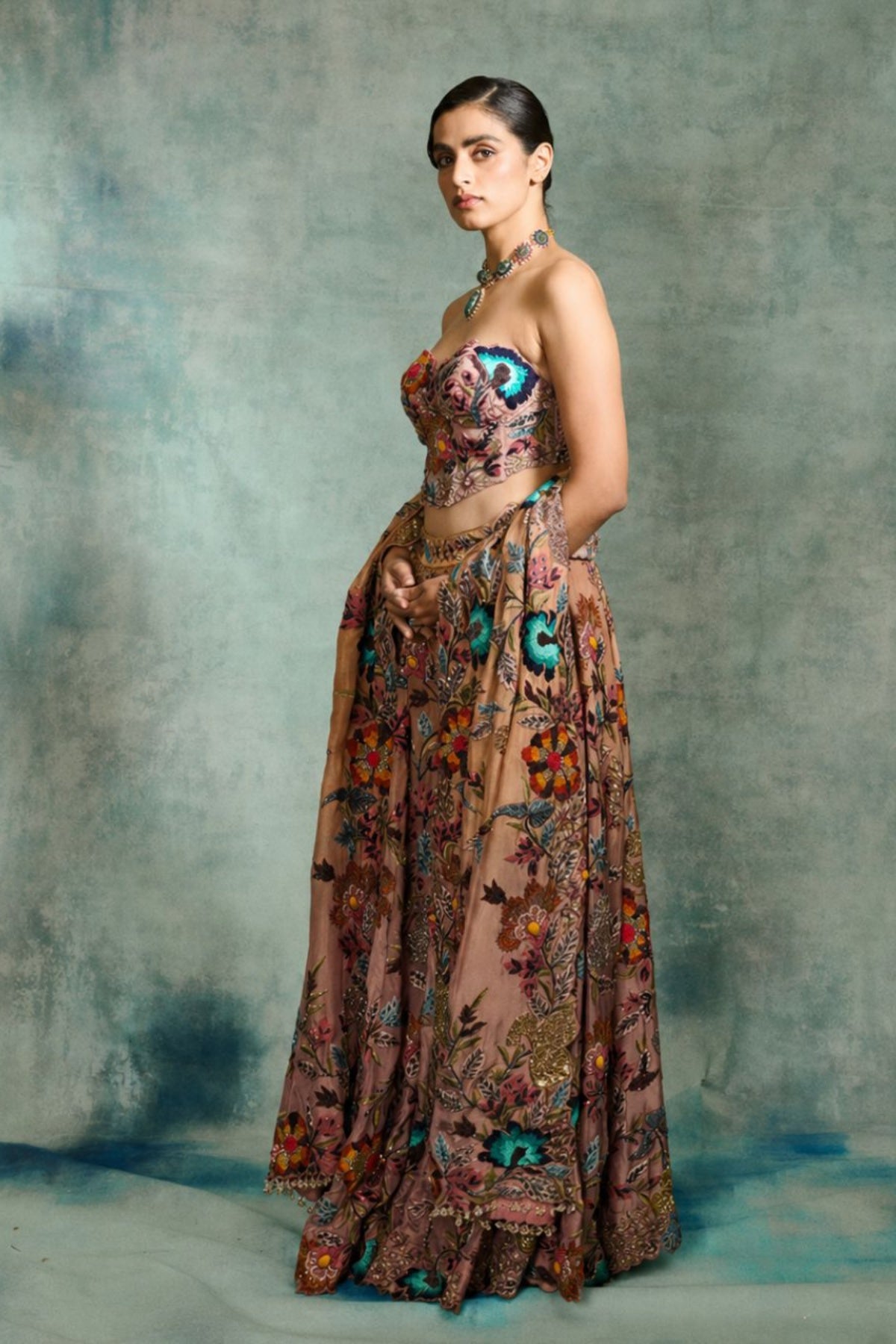 THREAD WORK LEHENGA SET