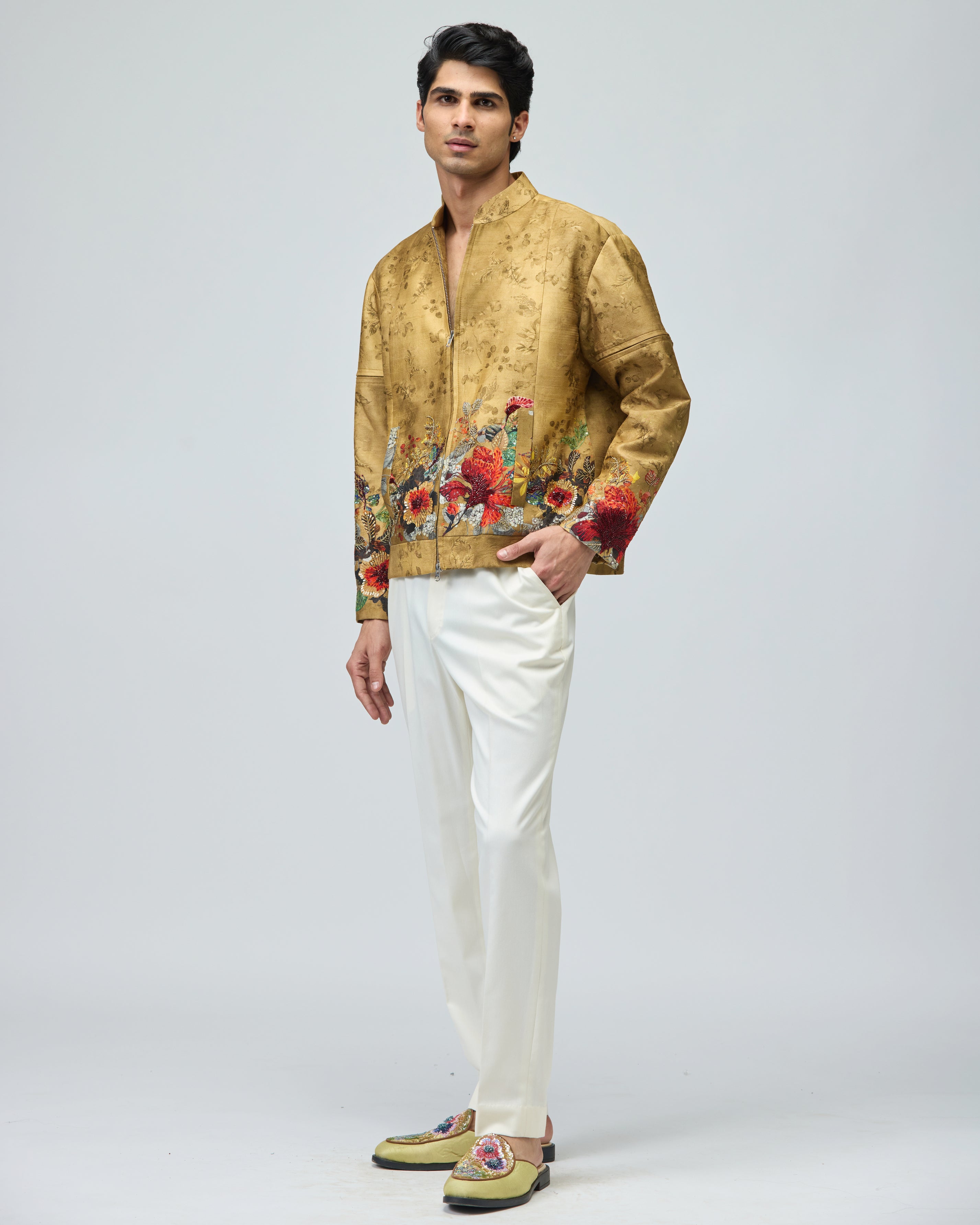 BEIGE BOMBER JACKET SET