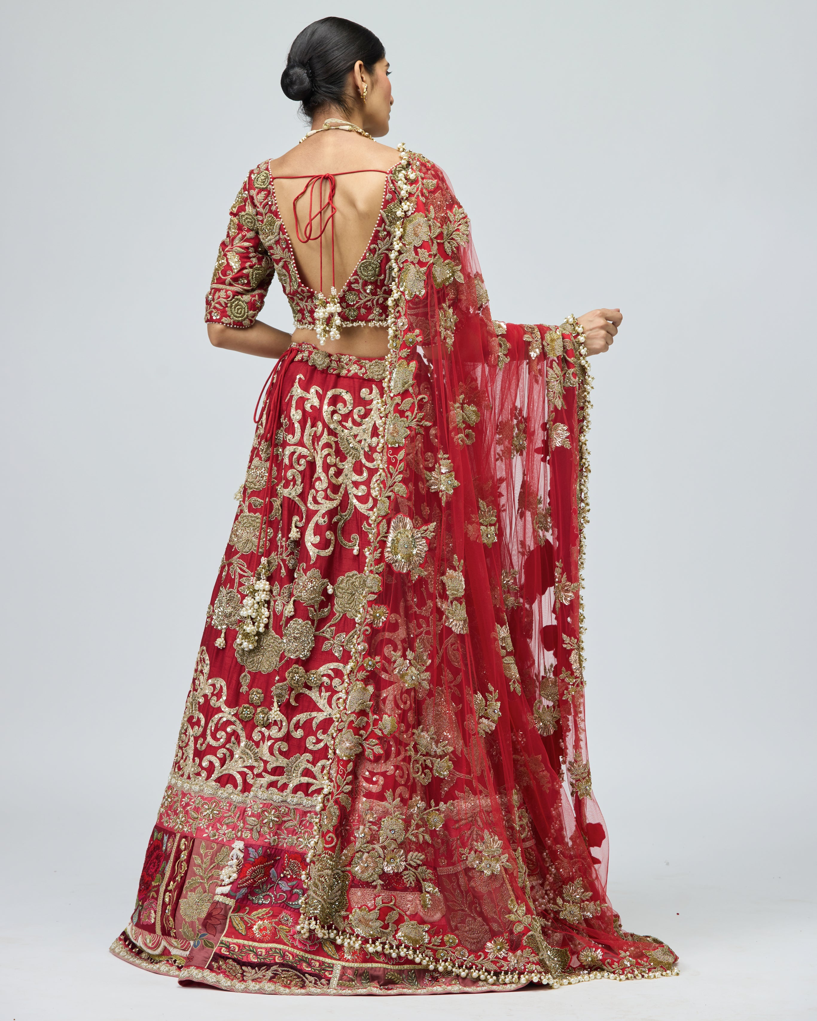 DAPKA & ZARI WORK LEHENGA SET