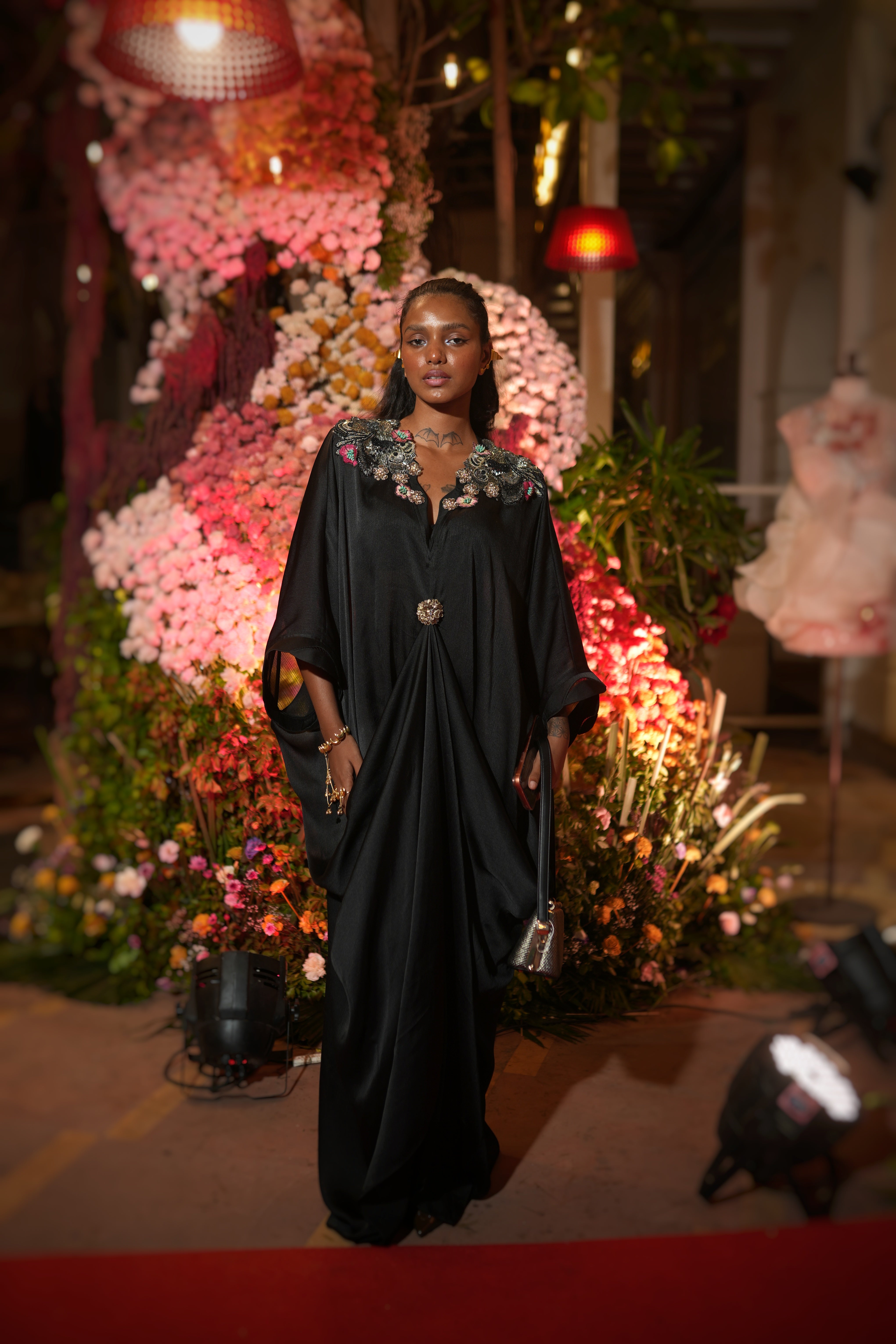 BLACK EMBELLISHED KAFTAN