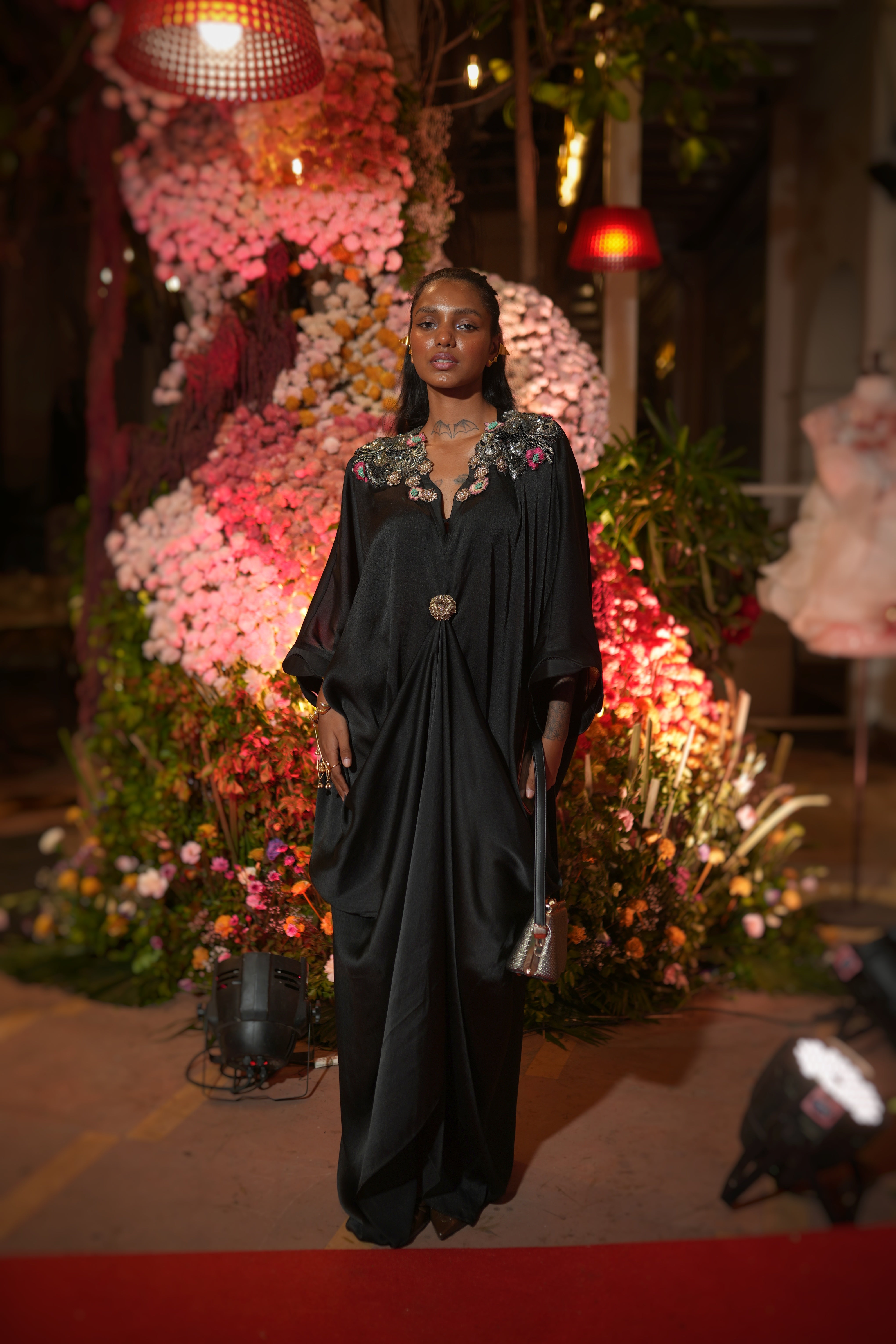 BLACK EMBELLISHED KAFTAN