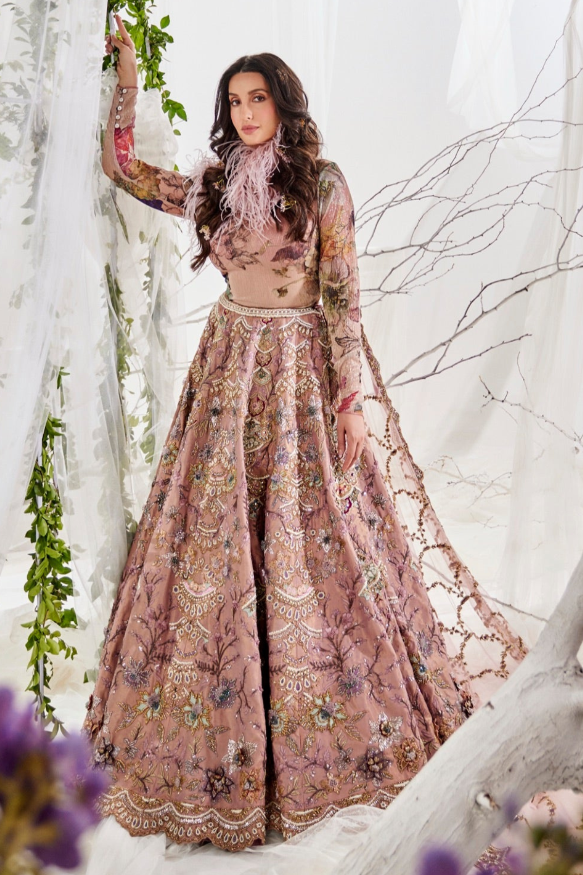 NORA FATEHI - Lehenga set