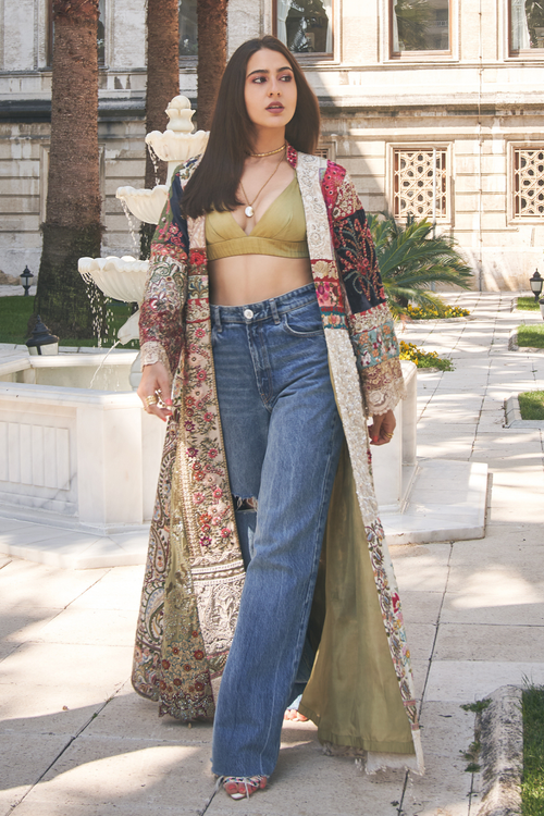 SARA ALI KHAN-SET