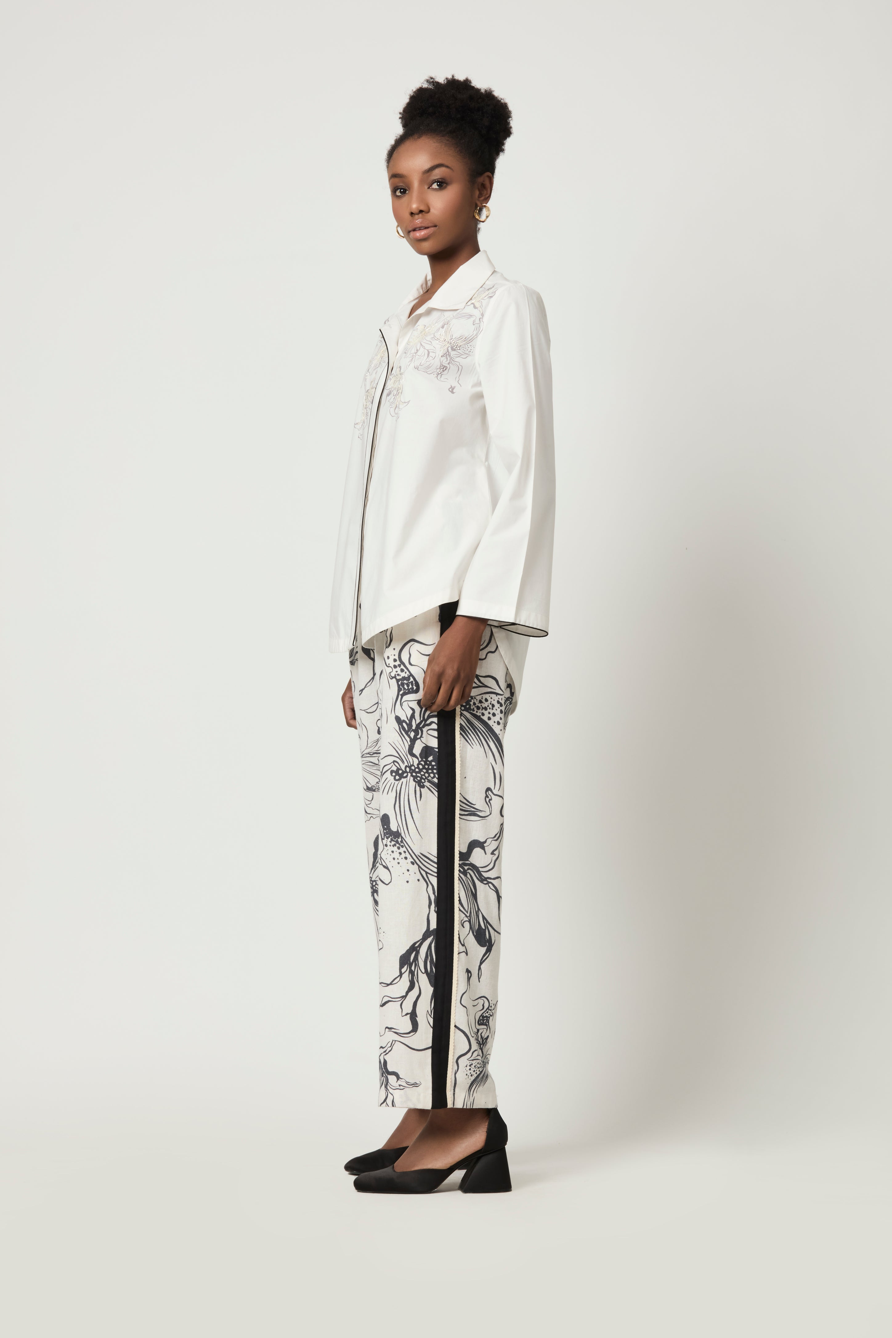 LUNA HIGHLIGHT PRINTED SHIRT WITH PRINTED TROUSERS