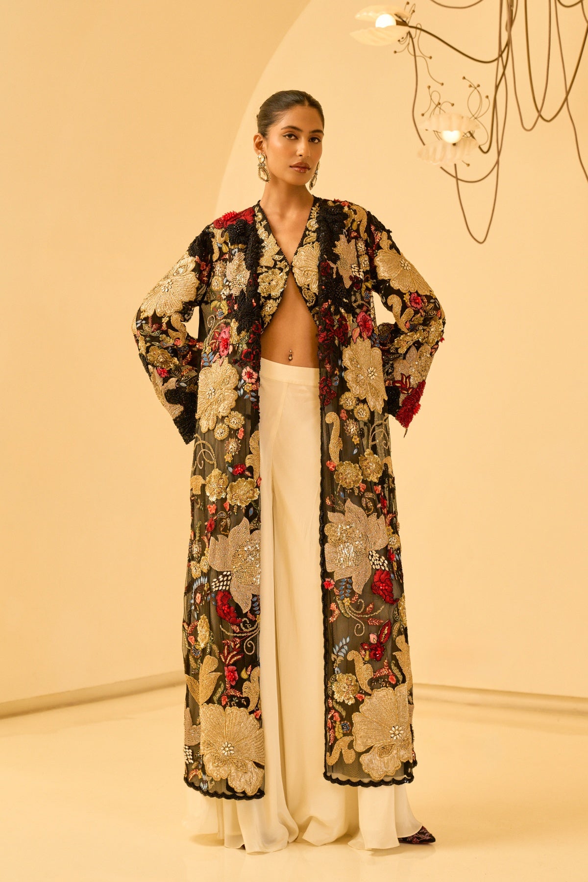 BOTANICAL NOIR CAPE SET