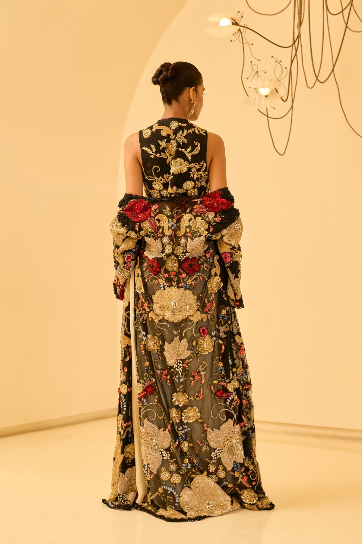 BOTANICAL NOIR CAPE SET
