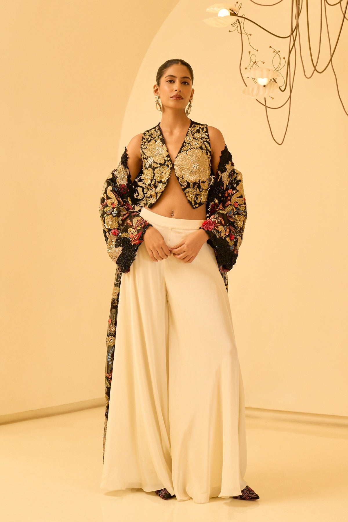 BOTANICAL NOIR CAPE SET