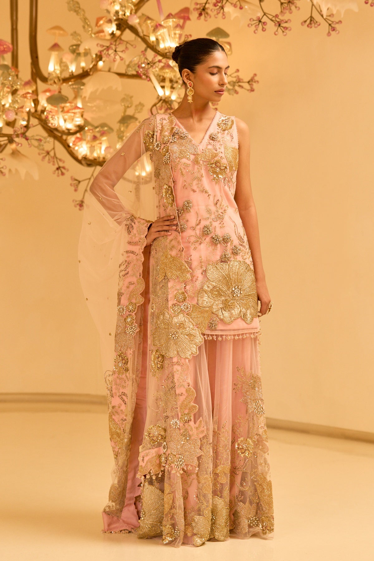 CELESTIA FLORAL EMBROIDERED KURTA SET