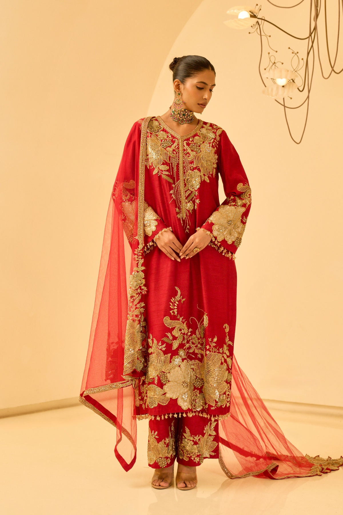 FLORAL EMBELLISHED KURTA SET