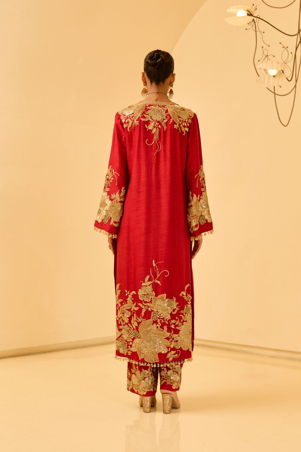 FLORAL EMBELLISHED KURTA SET
