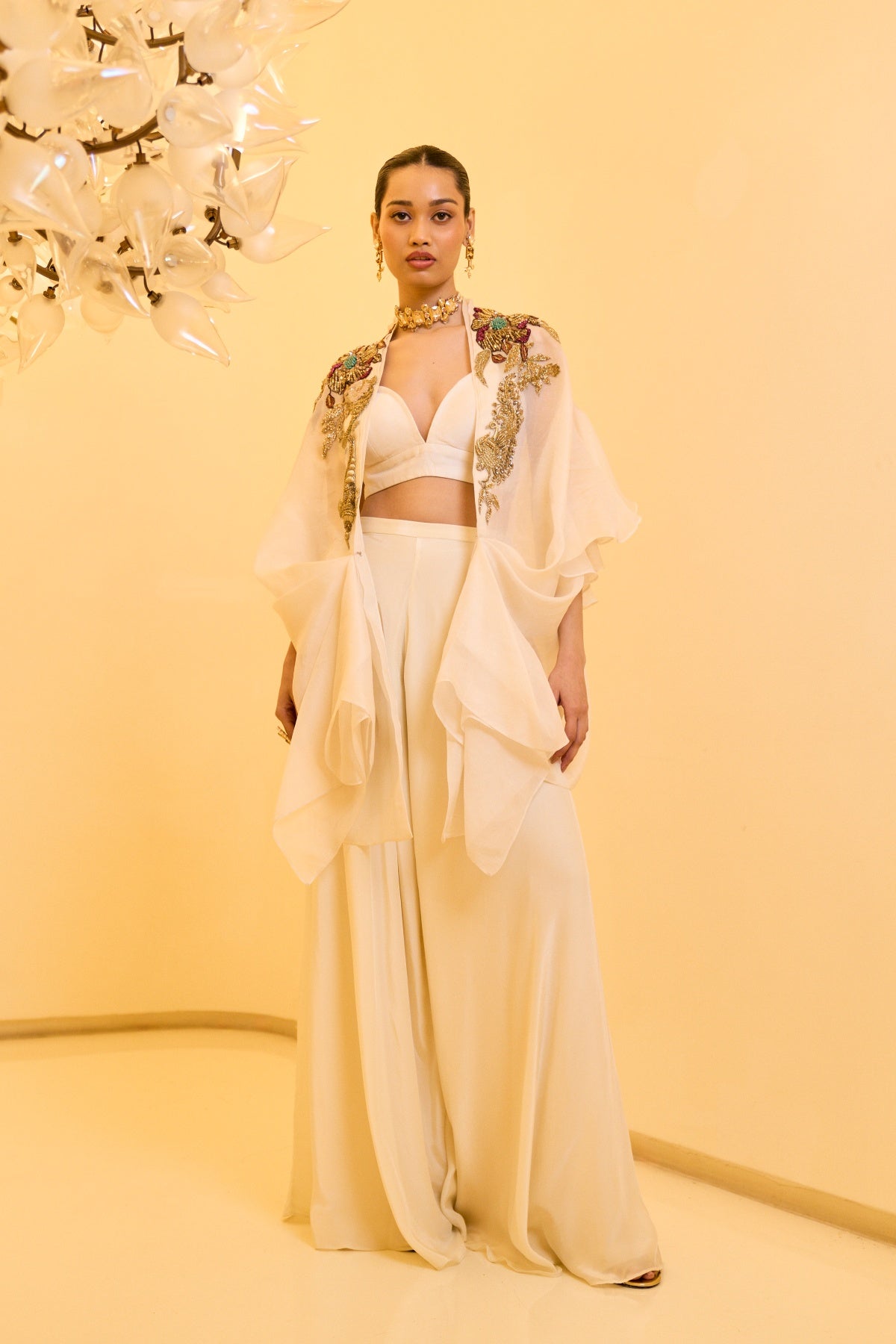 IVORY EMBROIDERED CAPE SET