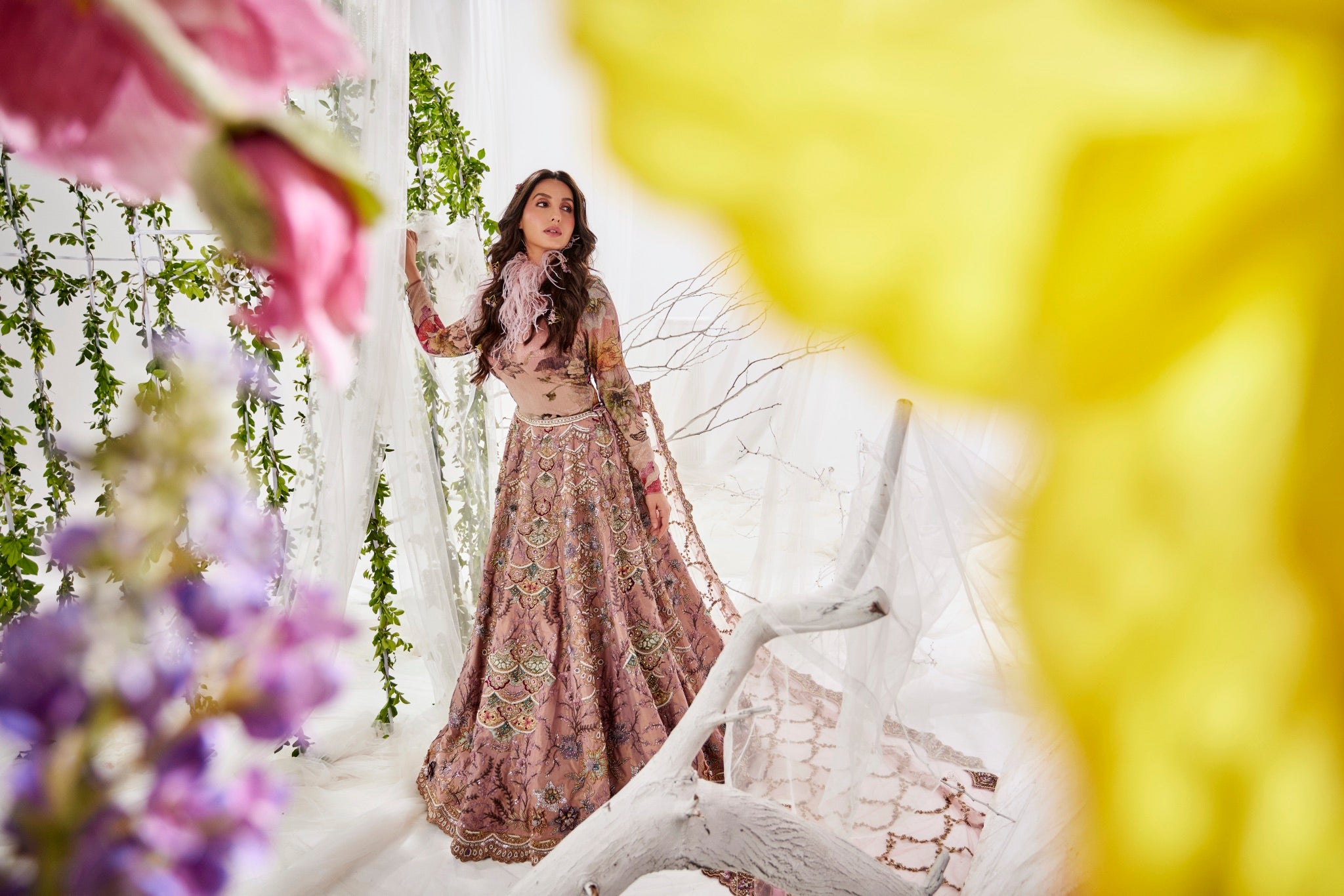 NORA FATEHI - Lehenga set