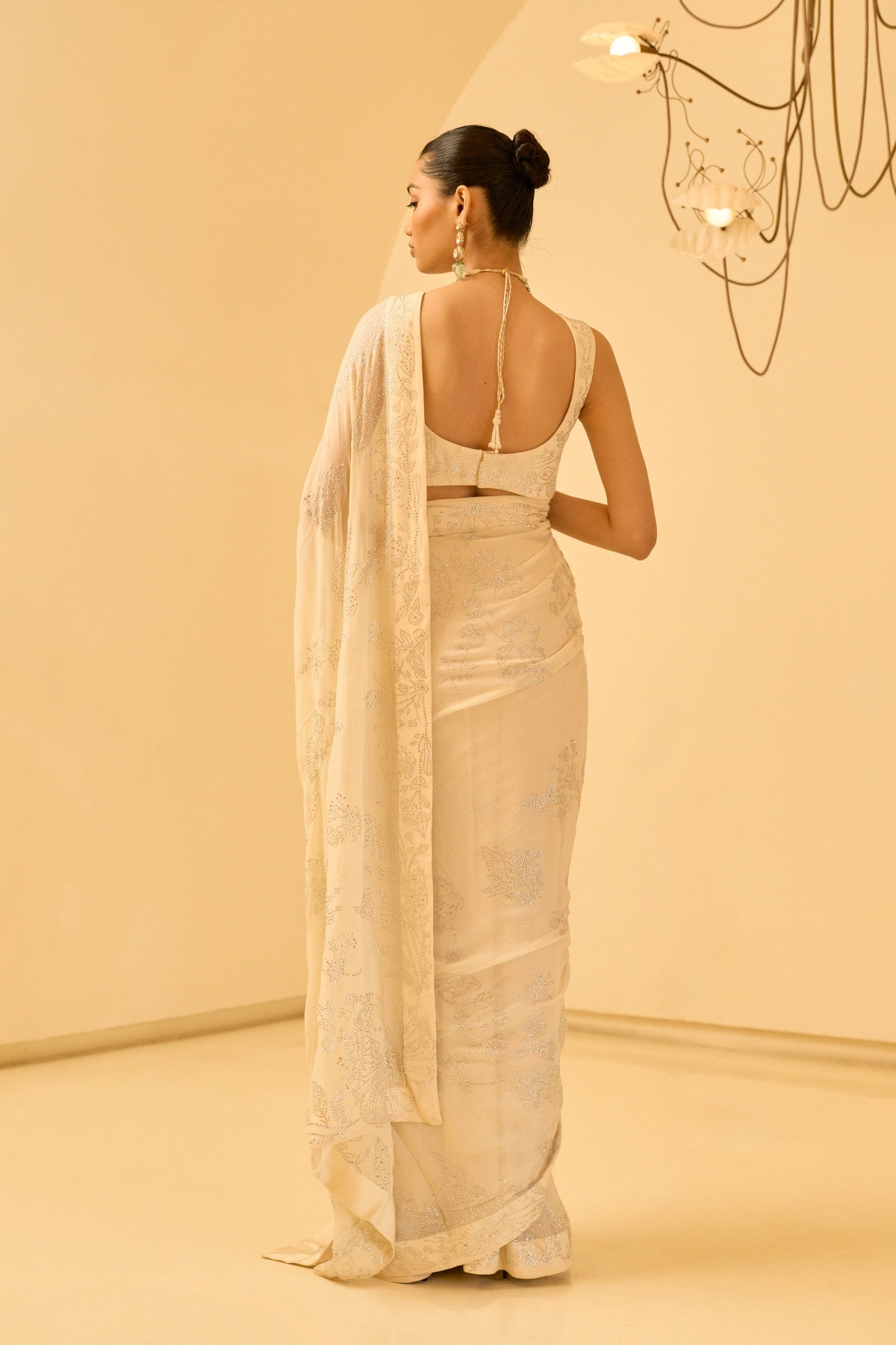 SHORASWIKI IVORY SAREE SET