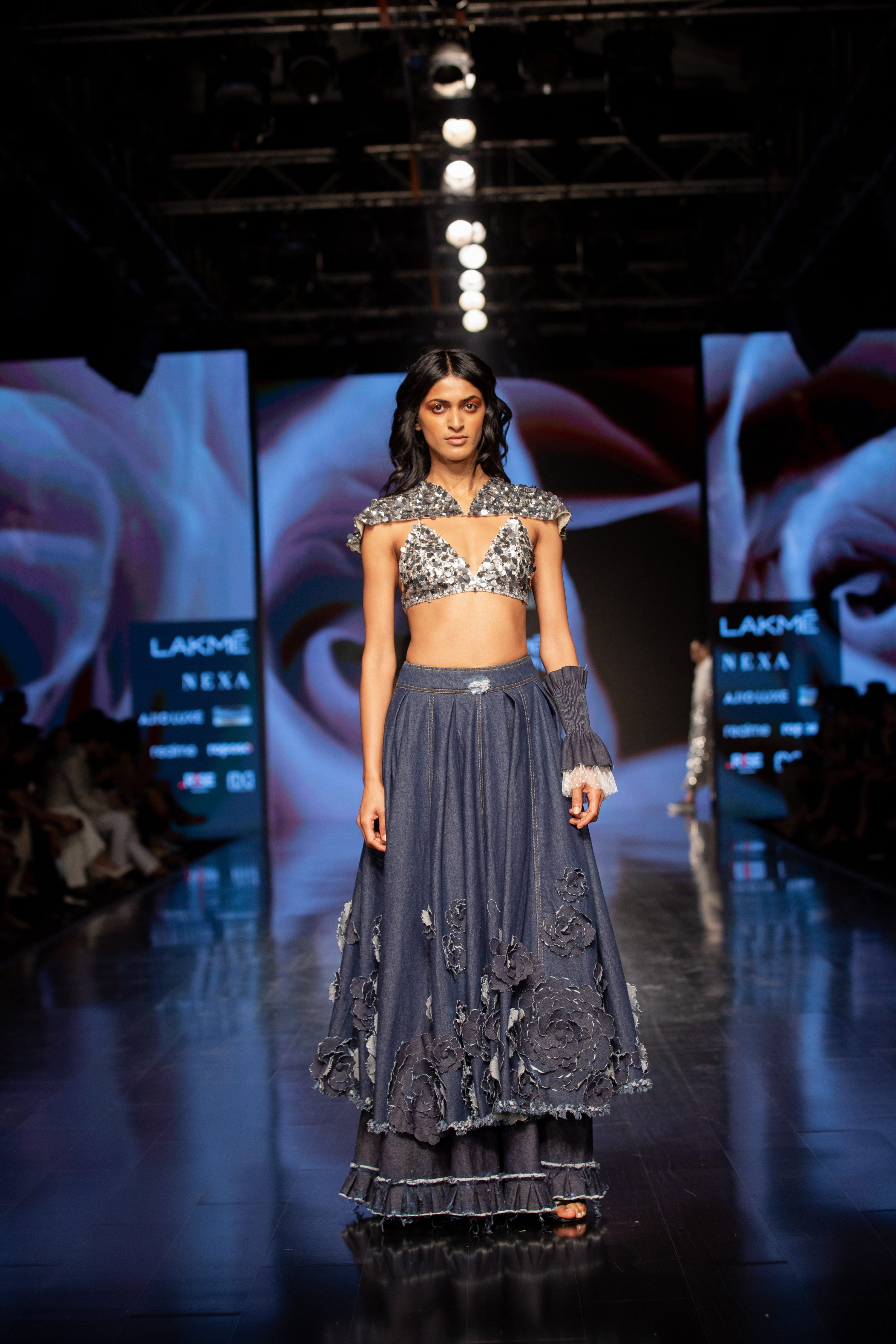 Falguni Shane Peacock (@falgunishanepeacockindia) at Threads of Bharat: The  collection 'Love Always' reinvented the saree by infusing FSP's… | Instagram